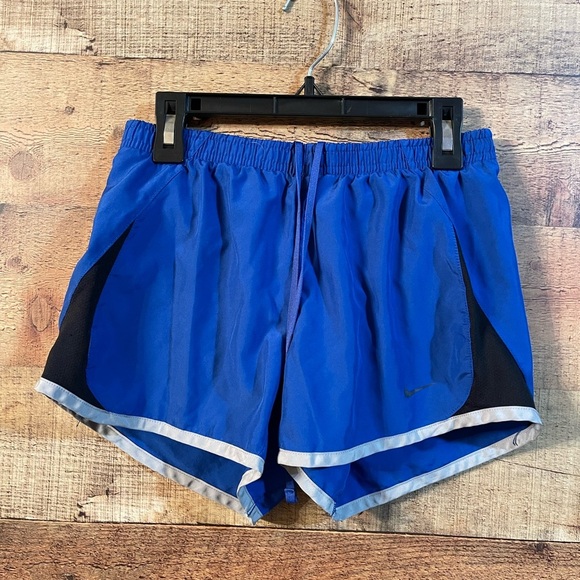 Nike Pants - Nike athletic Shorts